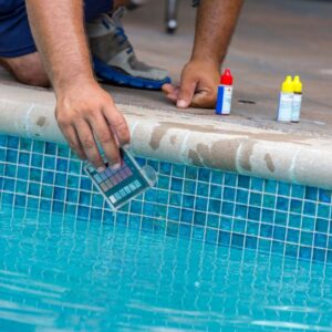 testing pool water