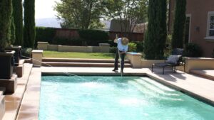 professional pool cleaning services