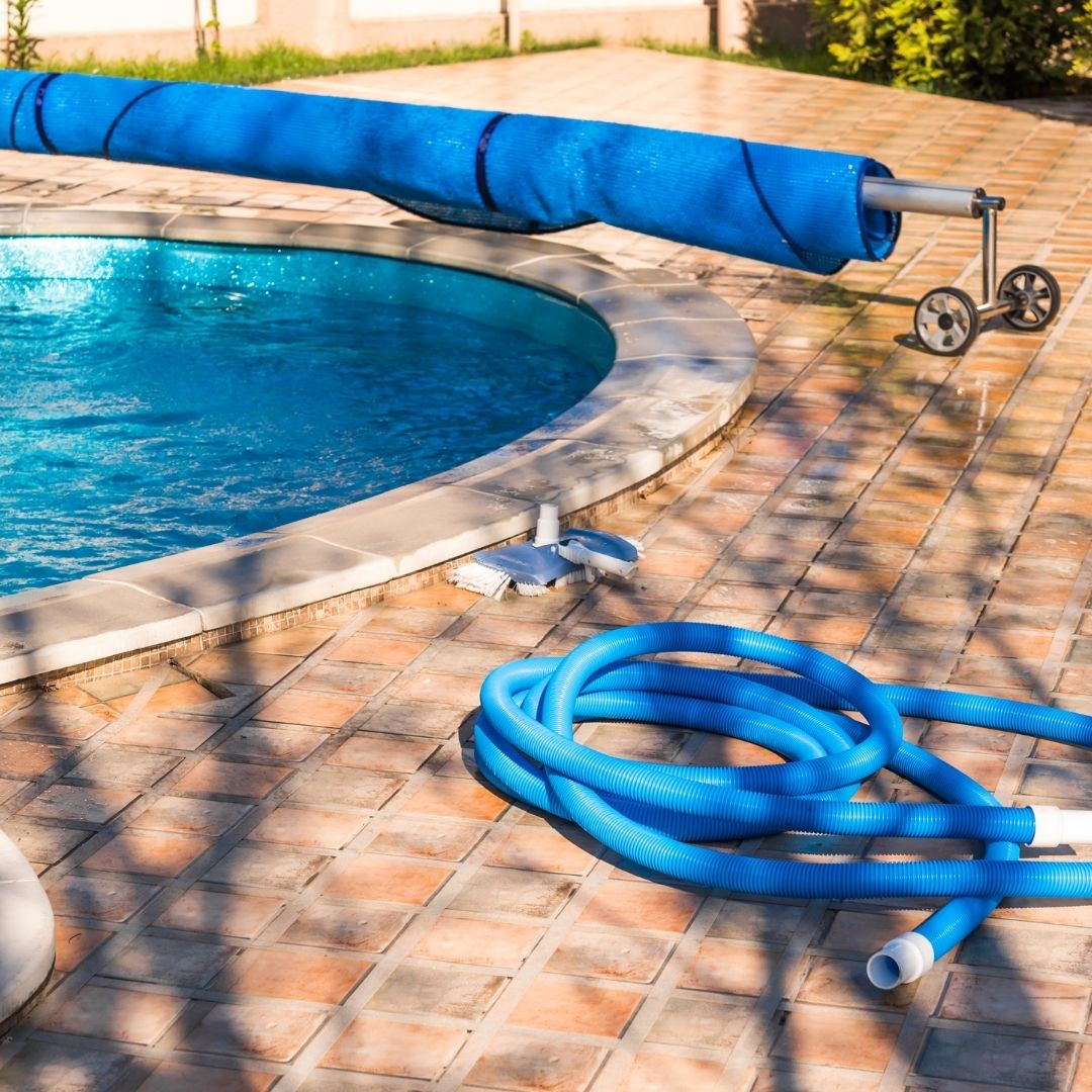 pool maintenance and cleaning tools
